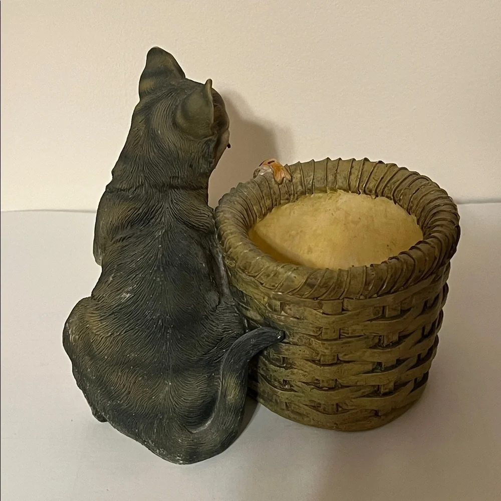 Charming Cat and Basket Figurine - Brown and Tan. Can be used as a Planter.